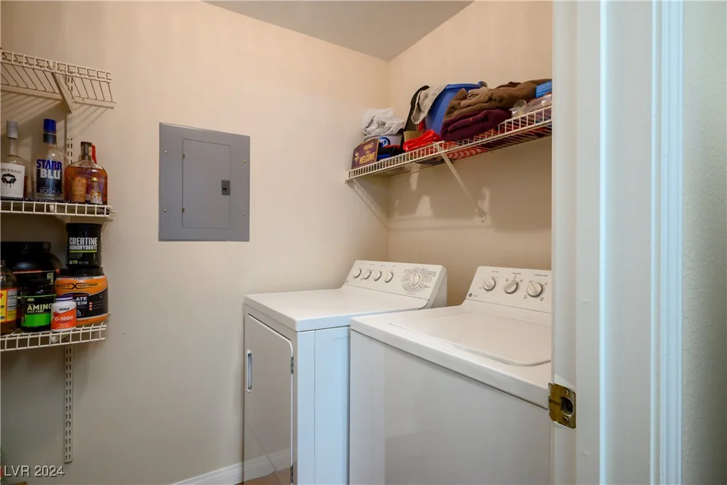 7107 Durango, Las Vegas, NV 89113