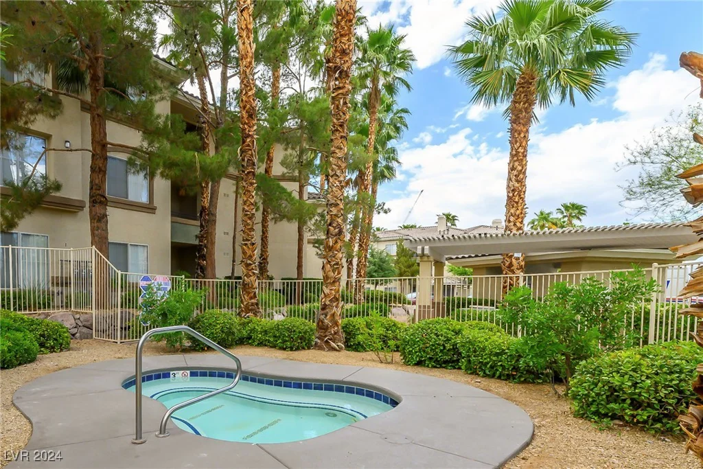 7107 Durango, Las Vegas, NV 89113