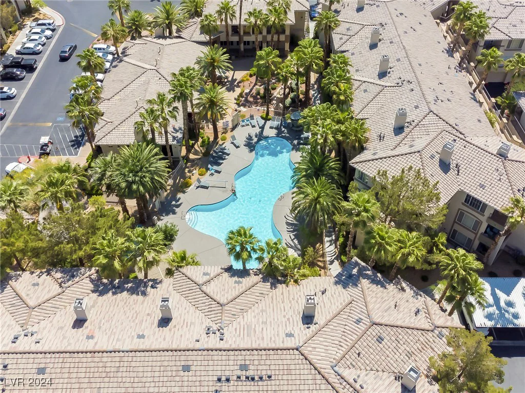 7107 Durango, Las Vegas, NV 89113