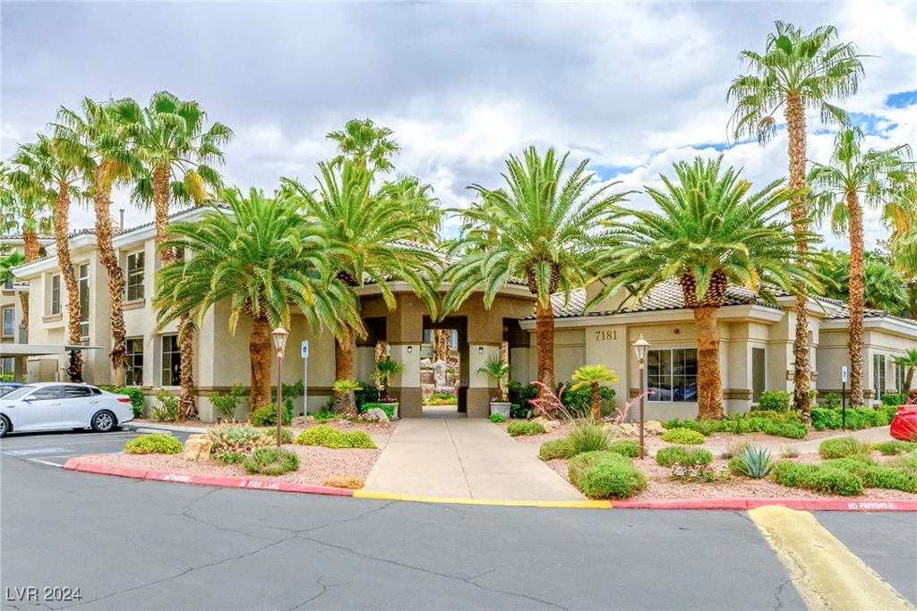 7107 Durango, Las Vegas, NV 89113