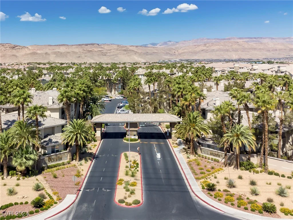 7107 Durango, Las Vegas, NV 89113