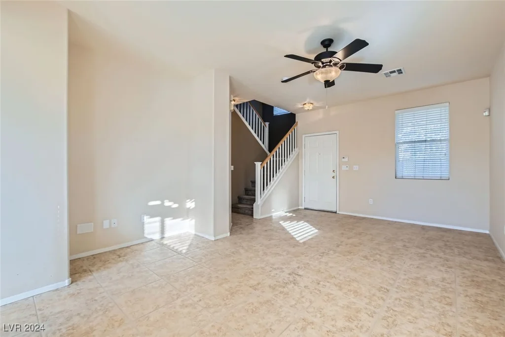 2731 Heathrow, Las Vegas, NV 89135