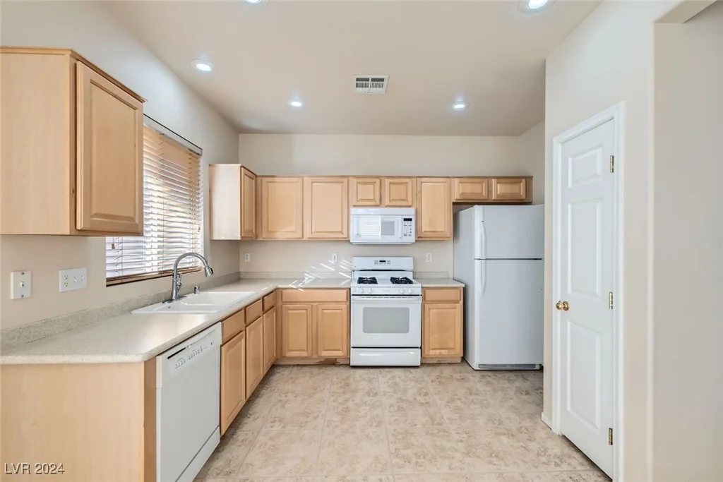 2731 Heathrow, Las Vegas, NV 89135