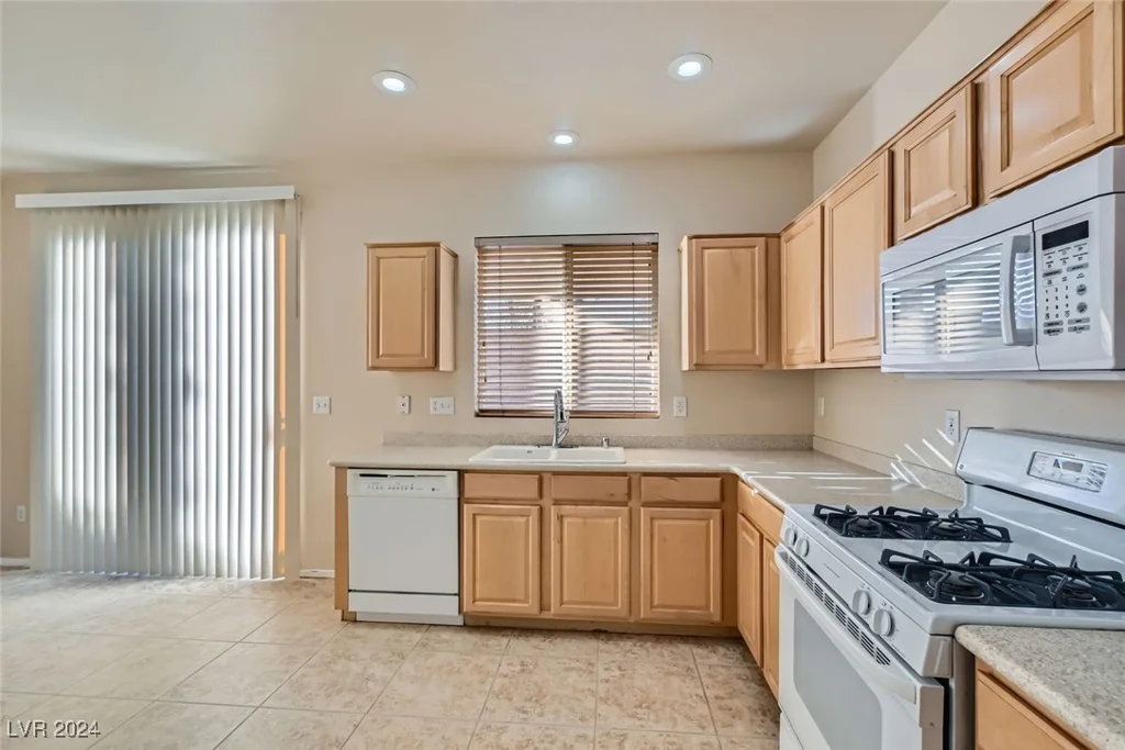 2731 Heathrow, Las Vegas, NV 89135