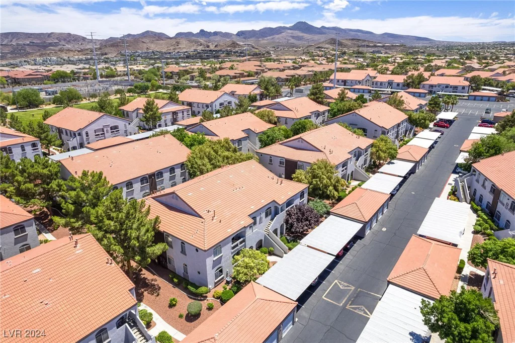 700 Carnegie, Henderson, NV 89052