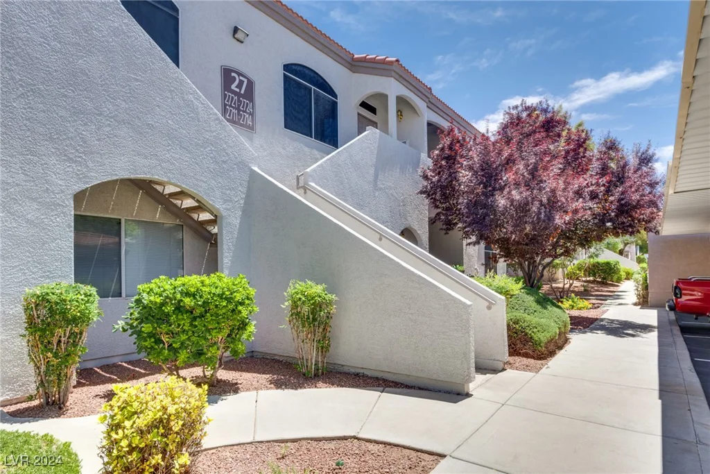700 Carnegie, Henderson, NV 89052