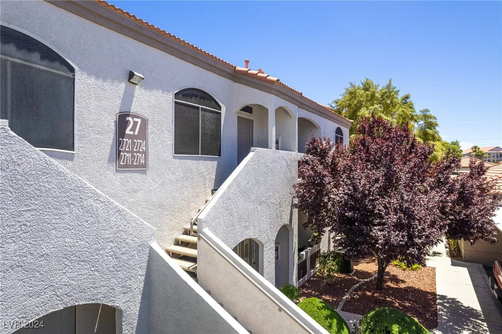 700 Carnegie, Henderson, NV 89052