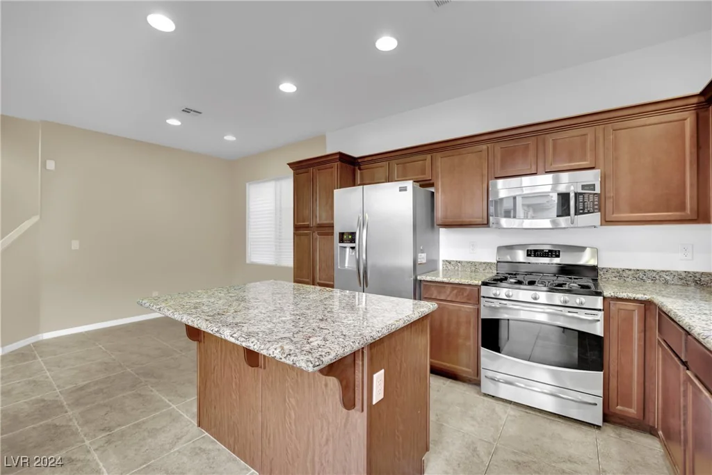9282 Cowboy Rain, Las Vegas, NV 89178