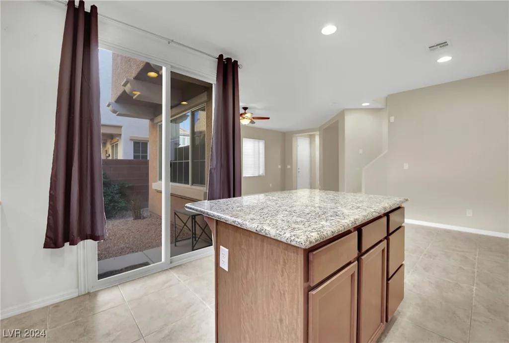 9282 Cowboy Rain, Las Vegas, NV 89178