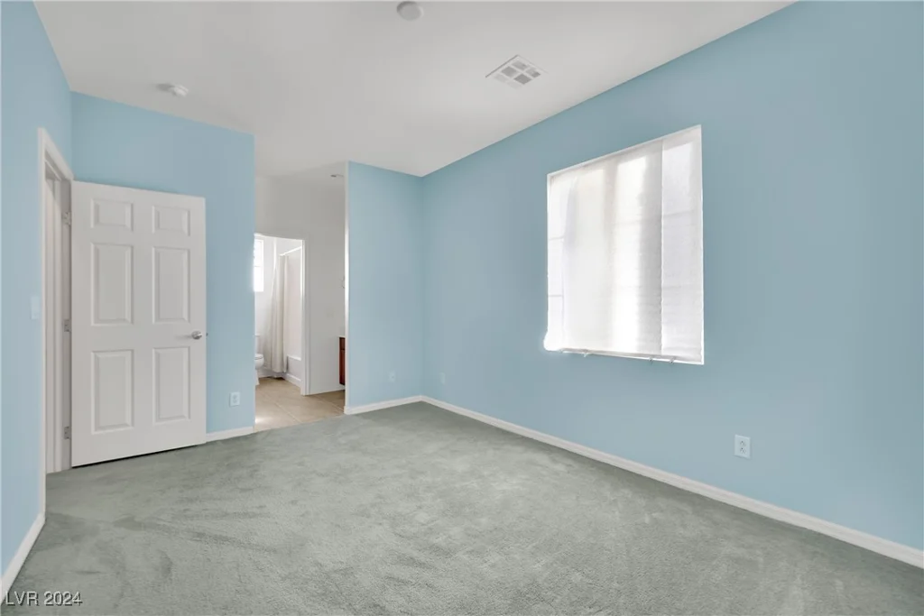 9282 Cowboy Rain, Las Vegas, NV 89178