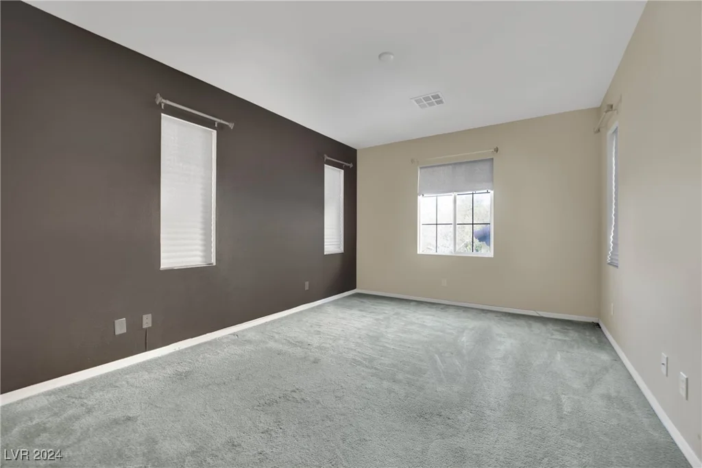 9282 Cowboy Rain, Las Vegas, NV 89178