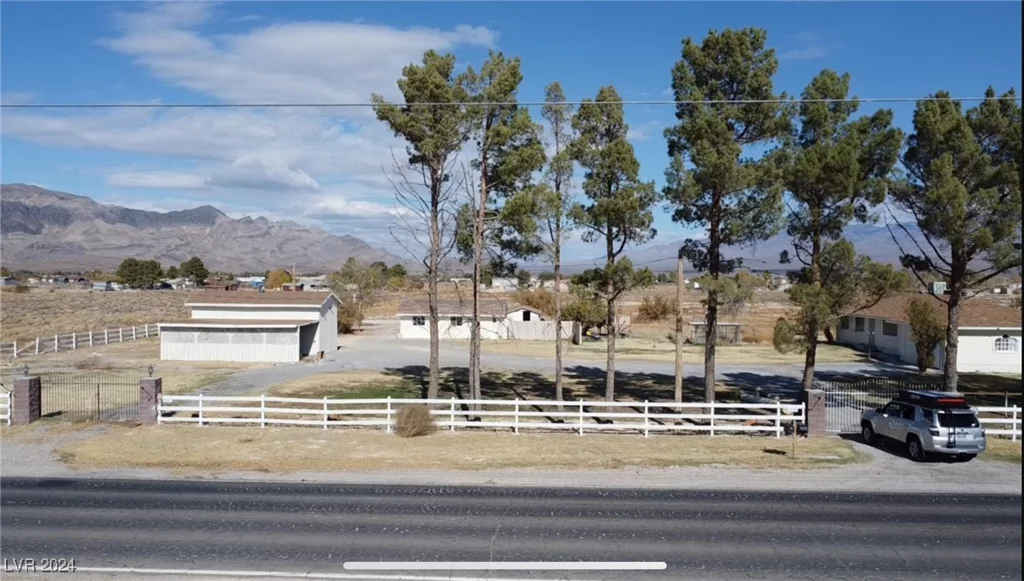 1720 Bell Vista, Pahrump, NV 89060