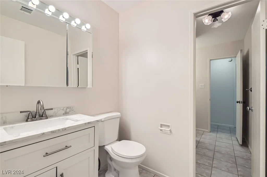 4386 El Carnal, Las Vegas, NV 89121