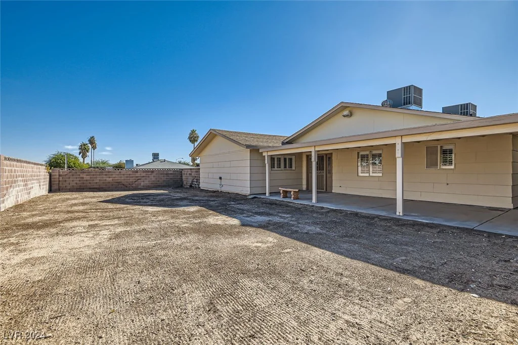 4386 El Carnal, Las Vegas, NV 89121