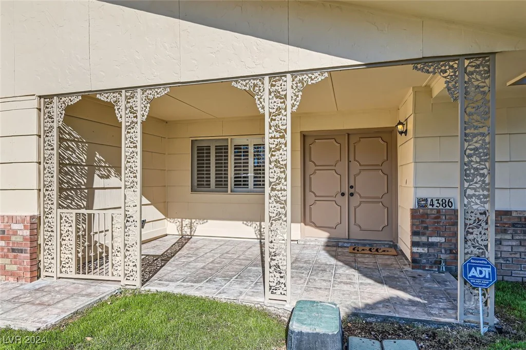 4386 El Carnal, Las Vegas, NV 89121