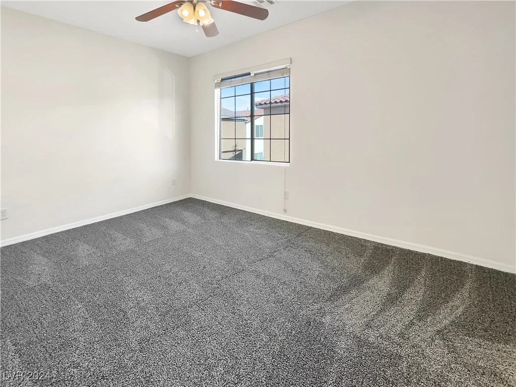 9390 Cowboy Rain, Las Vegas, NV 89178
