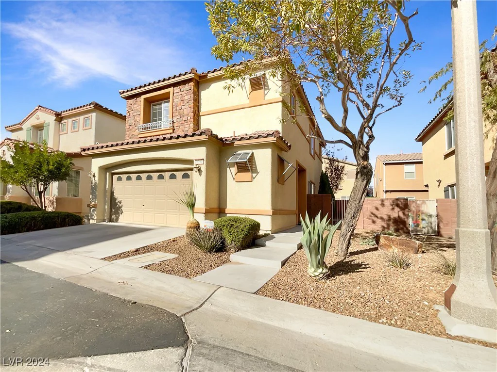 9390 Cowboy Rain, Las Vegas, NV 89178