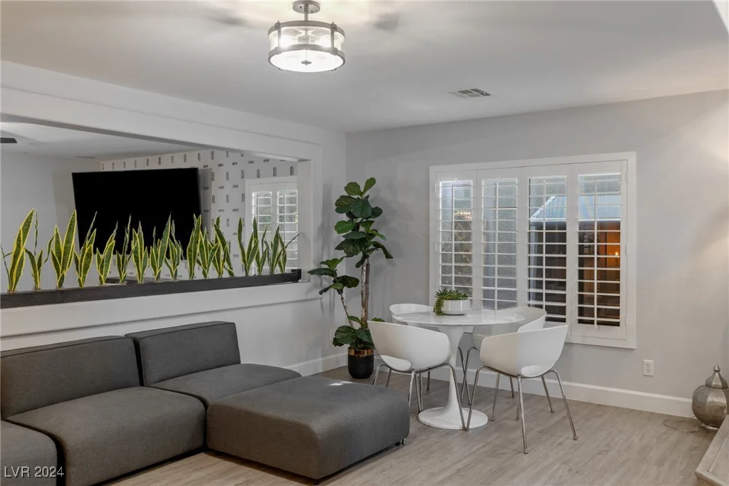10881 Pentland Downs, Las Vegas, NV 89141