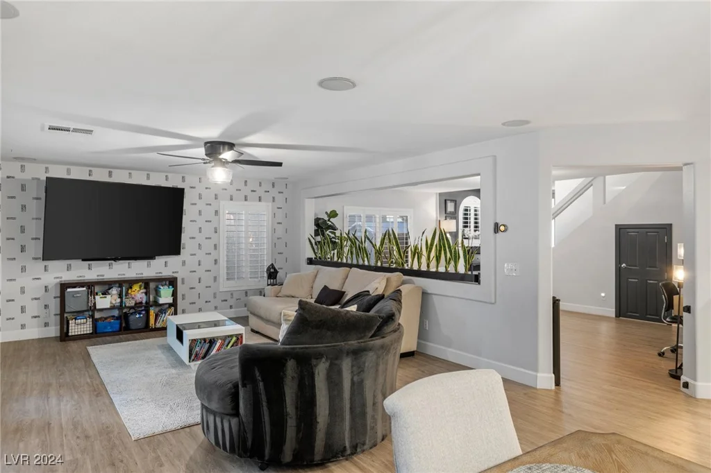 10881 Pentland Downs, Las Vegas, NV 89141