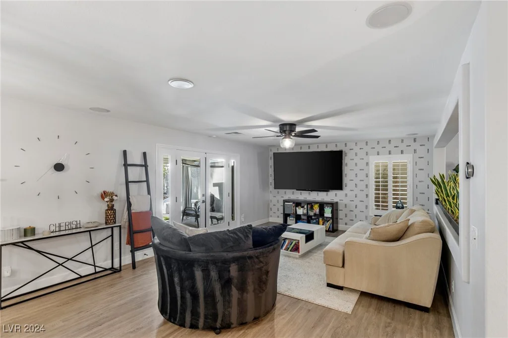 10881 Pentland Downs, Las Vegas, NV 89141