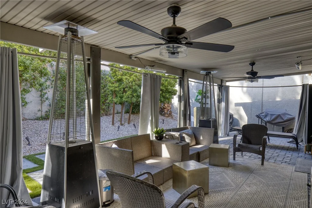 10881 Pentland Downs, Las Vegas, NV 89141