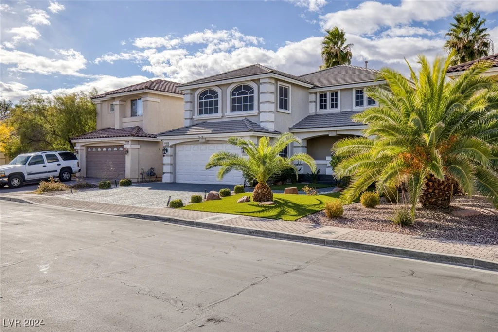 10881 Pentland Downs, Las Vegas, NV 89141