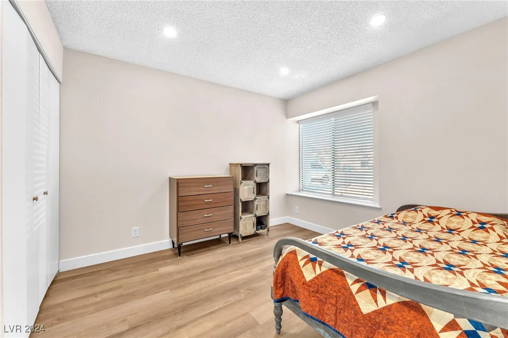 4645 Concord Village, Las Vegas, NV 89108