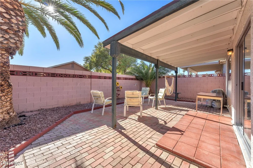 4645 Concord Village, Las Vegas, NV 89108