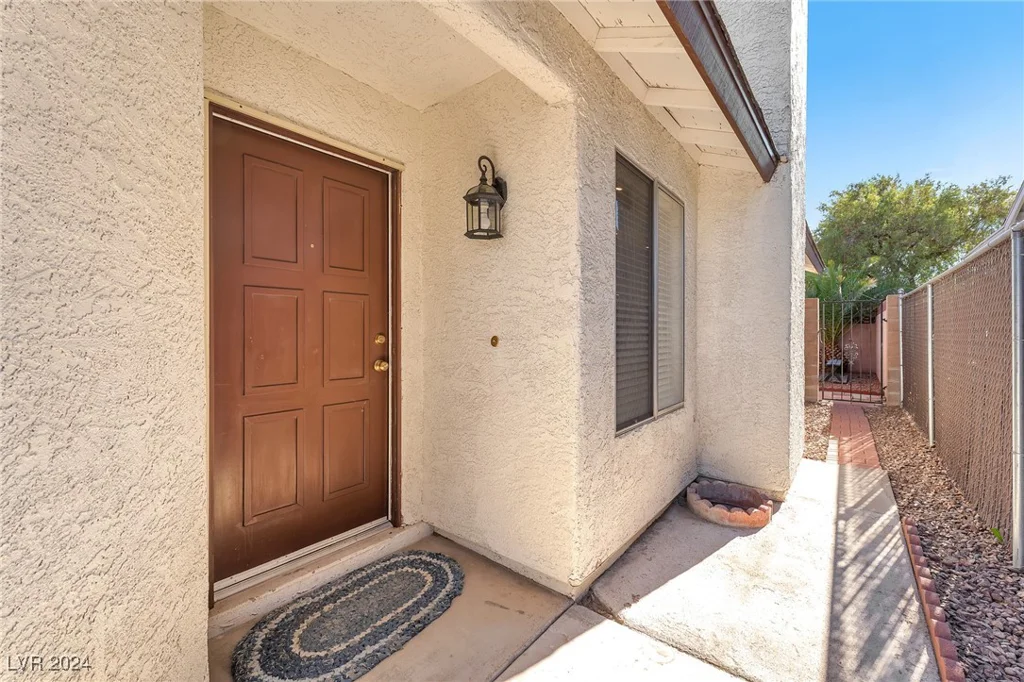 4645 Concord Village, Las Vegas, NV 89108