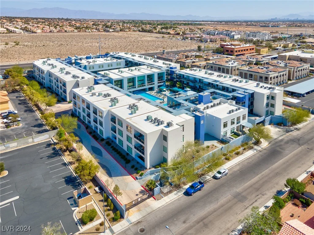 8925 Flamingo, Las Vegas, NV 89147