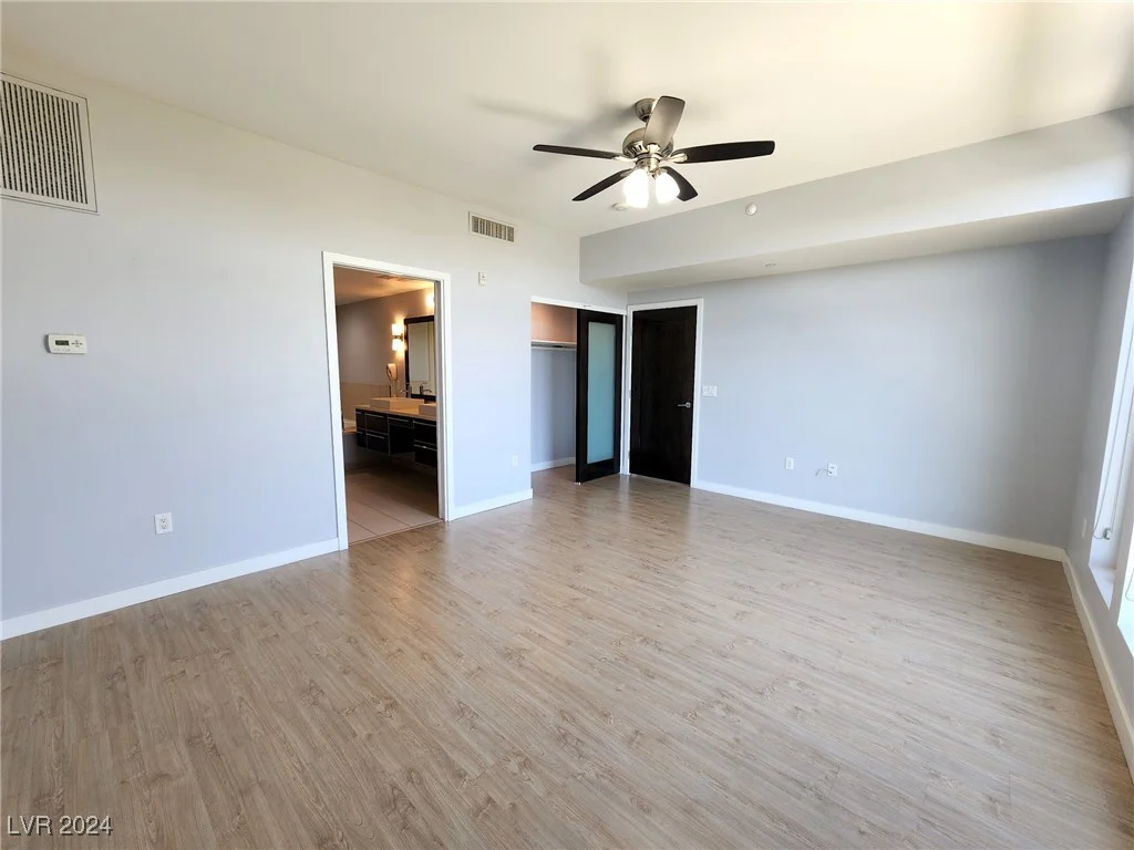 8925 Flamingo, Las Vegas, NV 89147