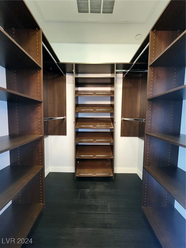 8925 Flamingo, Las Vegas, NV 89147