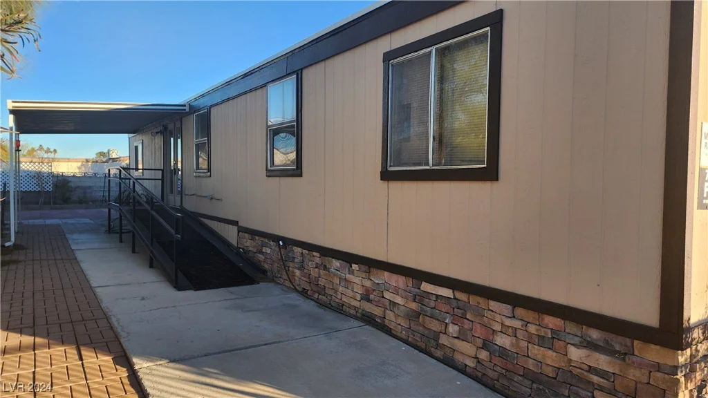 3520 Cape Cod, Las Vegas, NV 89122
