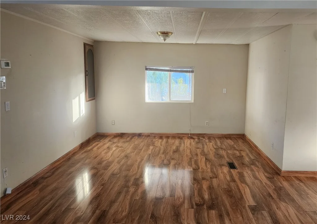 3520 Cape Cod, Las Vegas, NV 89122