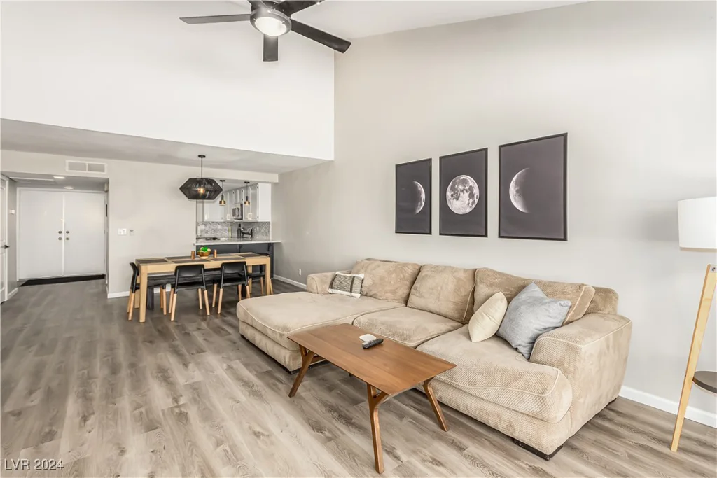 2528 Laconia, Las Vegas, NV 89121