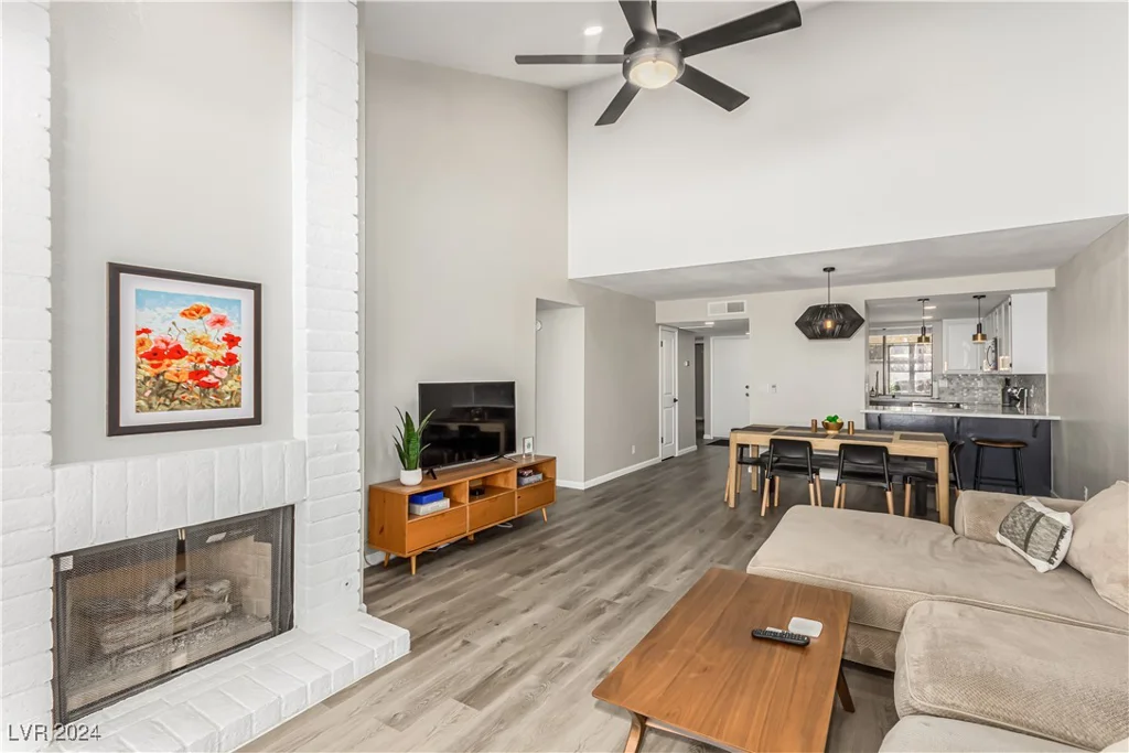 2528 Laconia, Las Vegas, NV 89121