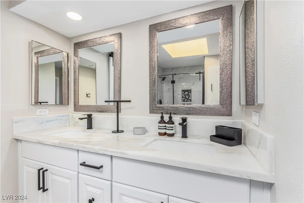 2528 Laconia, Las Vegas, NV 89121