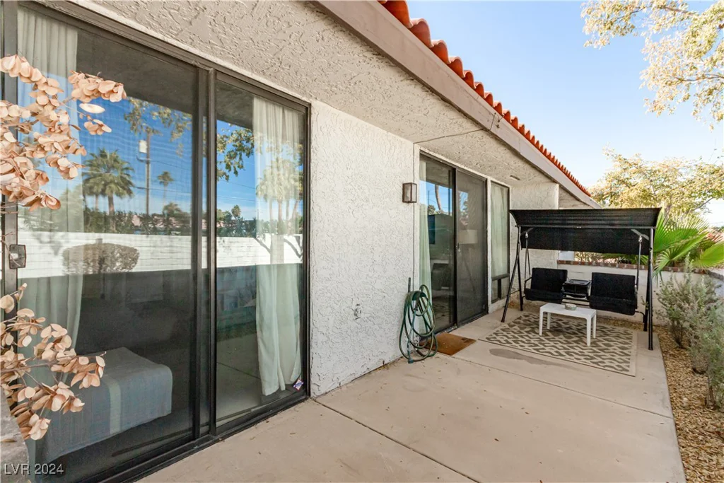 2528 Laconia, Las Vegas, NV 89121