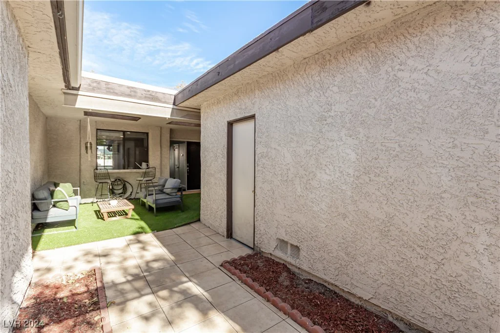 2528 Laconia, Las Vegas, NV 89121