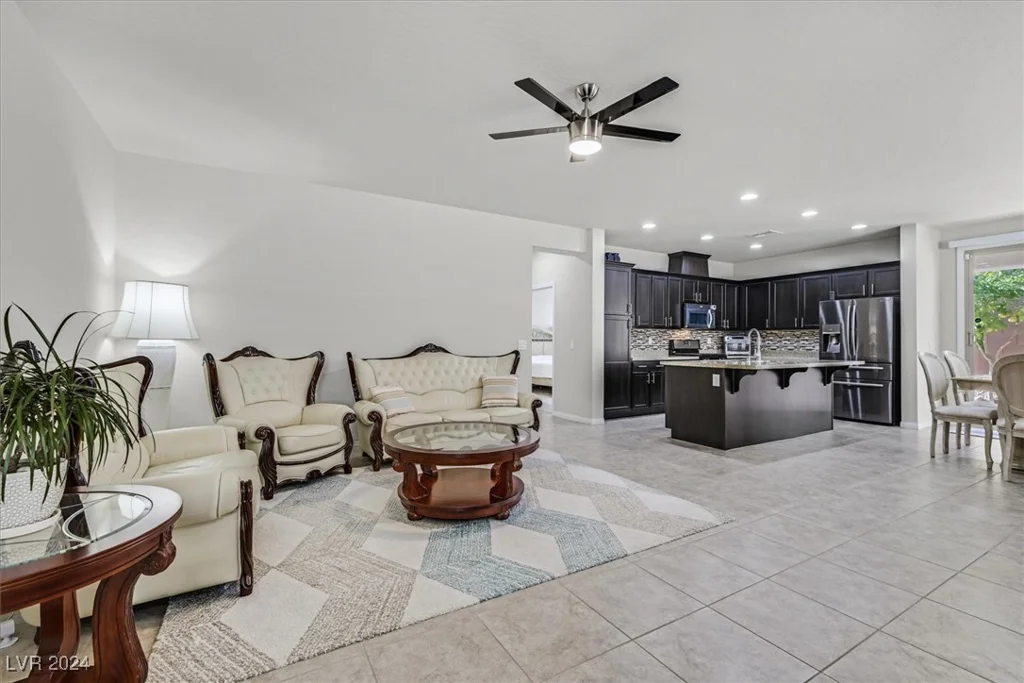 9825 Sage Canyon, Las Vegas, NV 89178