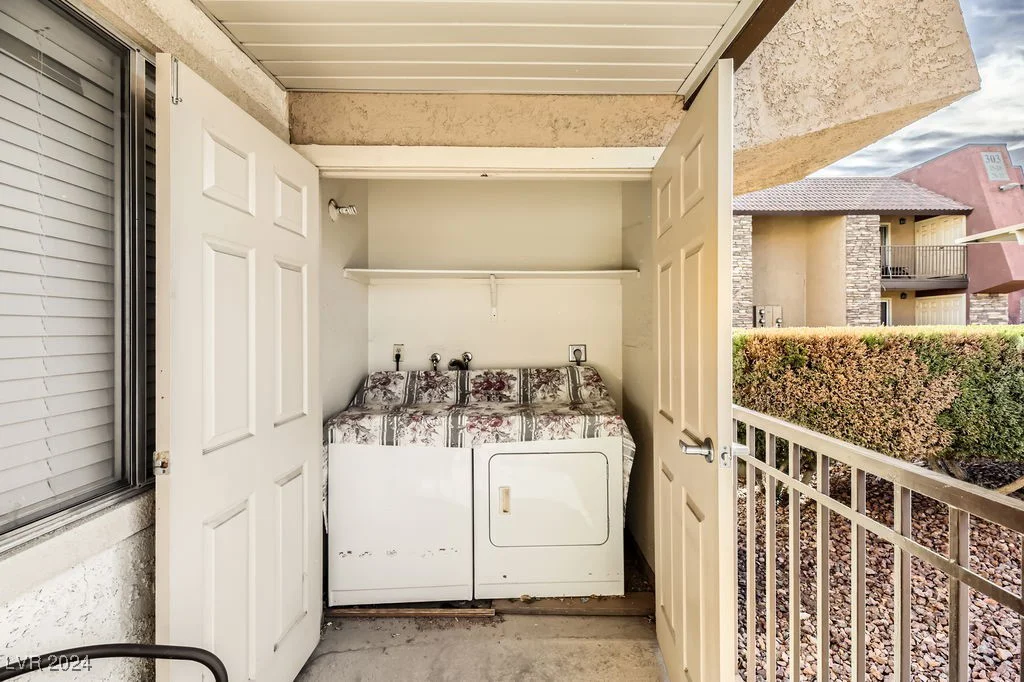 4410 Sandy River, Las Vegas, NV 89103