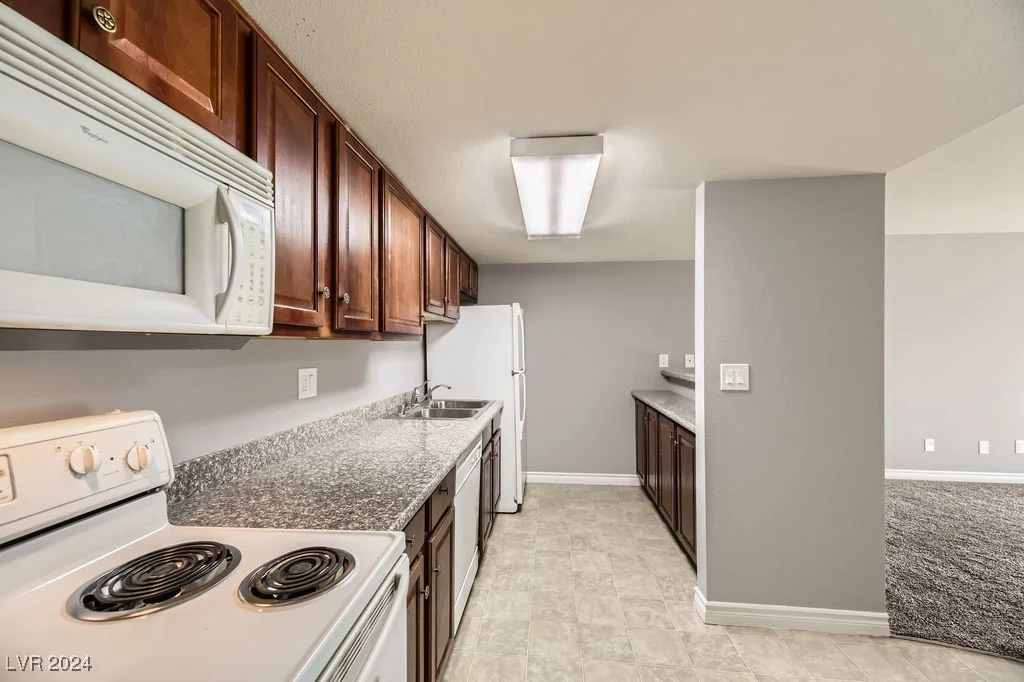 4410 Sandy River, Las Vegas, NV 89103