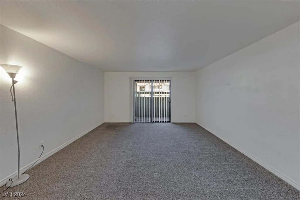 2451 Rainbow, Las Vegas, NV 89108