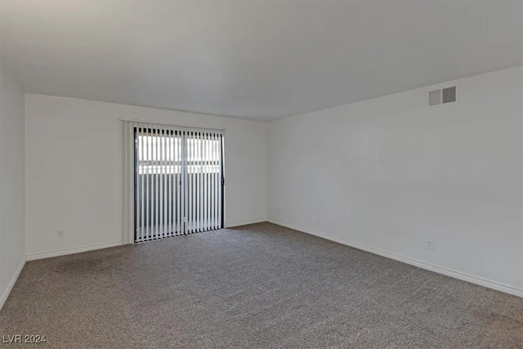 2451 Rainbow, Las Vegas, NV 89108