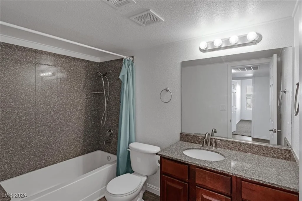 2451 Rainbow, Las Vegas, NV 89108