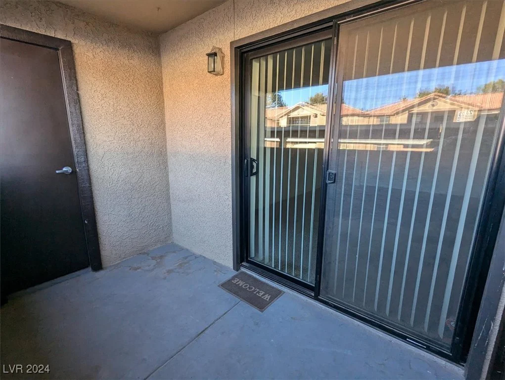 2451 Rainbow, Las Vegas, NV 89108