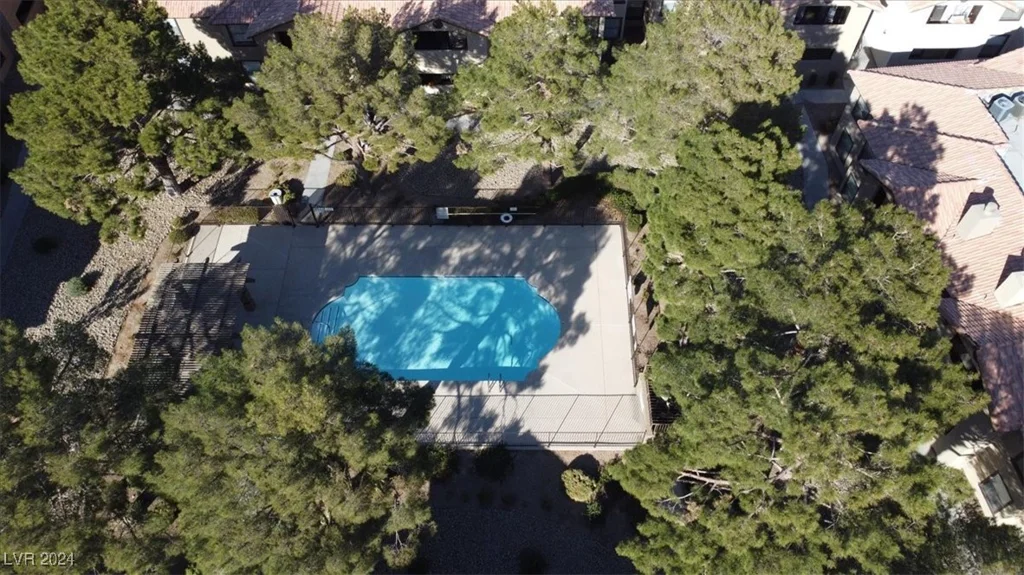 2451 Rainbow, Las Vegas, NV 89108