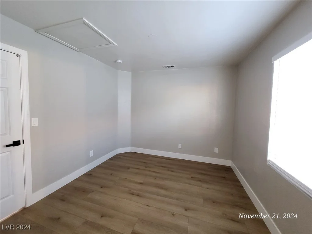 4471 Willowhill, Las Vegas, NV 89147