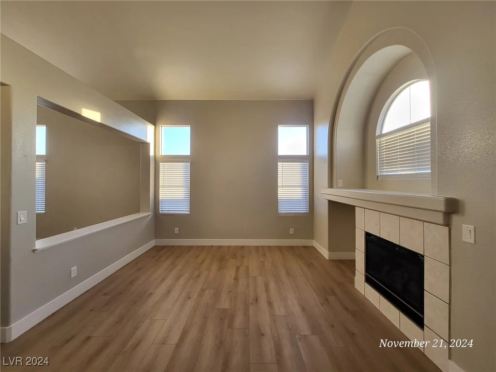 4471 Willowhill, Las Vegas, NV 89147