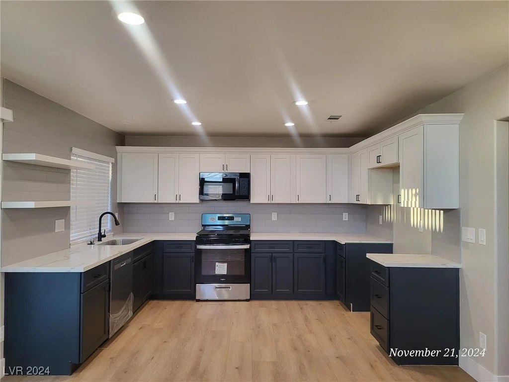 4471 Willowhill, Las Vegas, NV 89147